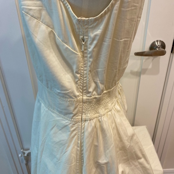 EShakti Cream dress with side zipper & pockets - Picture 4 of 11